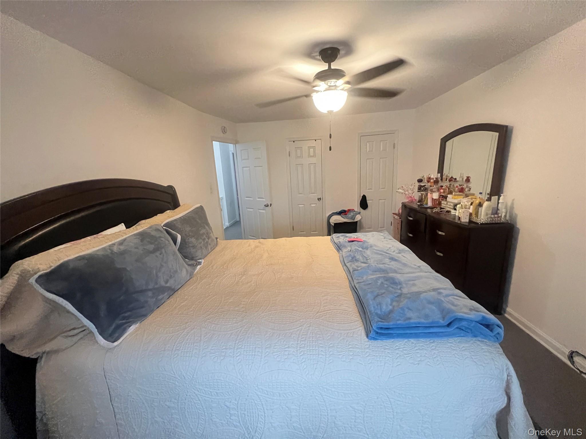 Single Family Murdock Avenue Bronx, NY 10466, MLS-1021997-18
