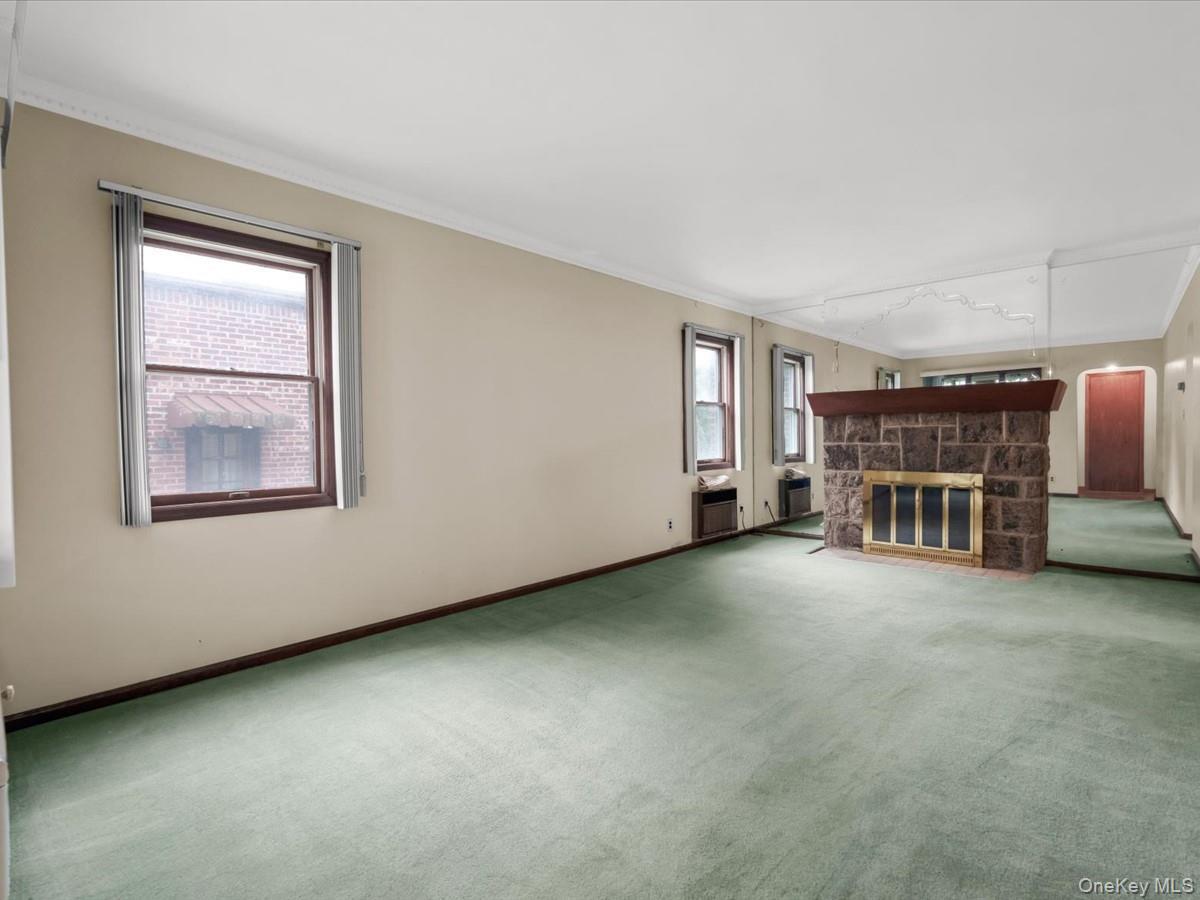 Single Family 217th Street Queens, NY 11427, MLS-1021999-6