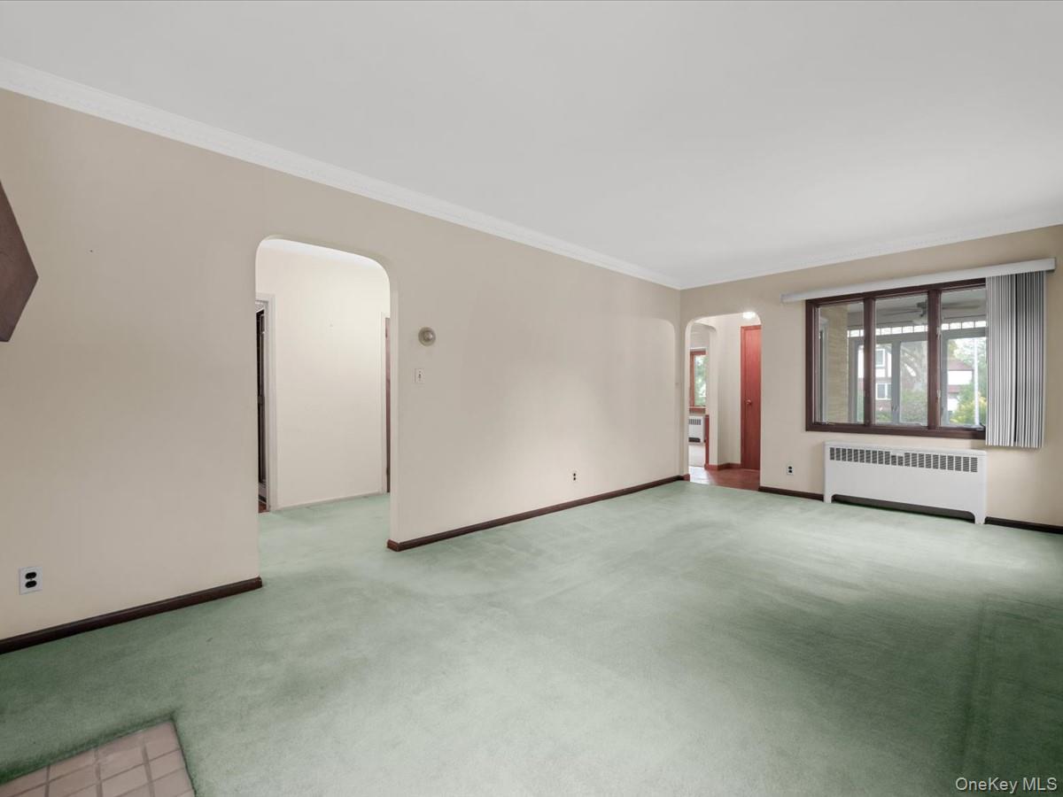 Single Family 217th Street Queens, NY 11427, MLS-1021999-8
