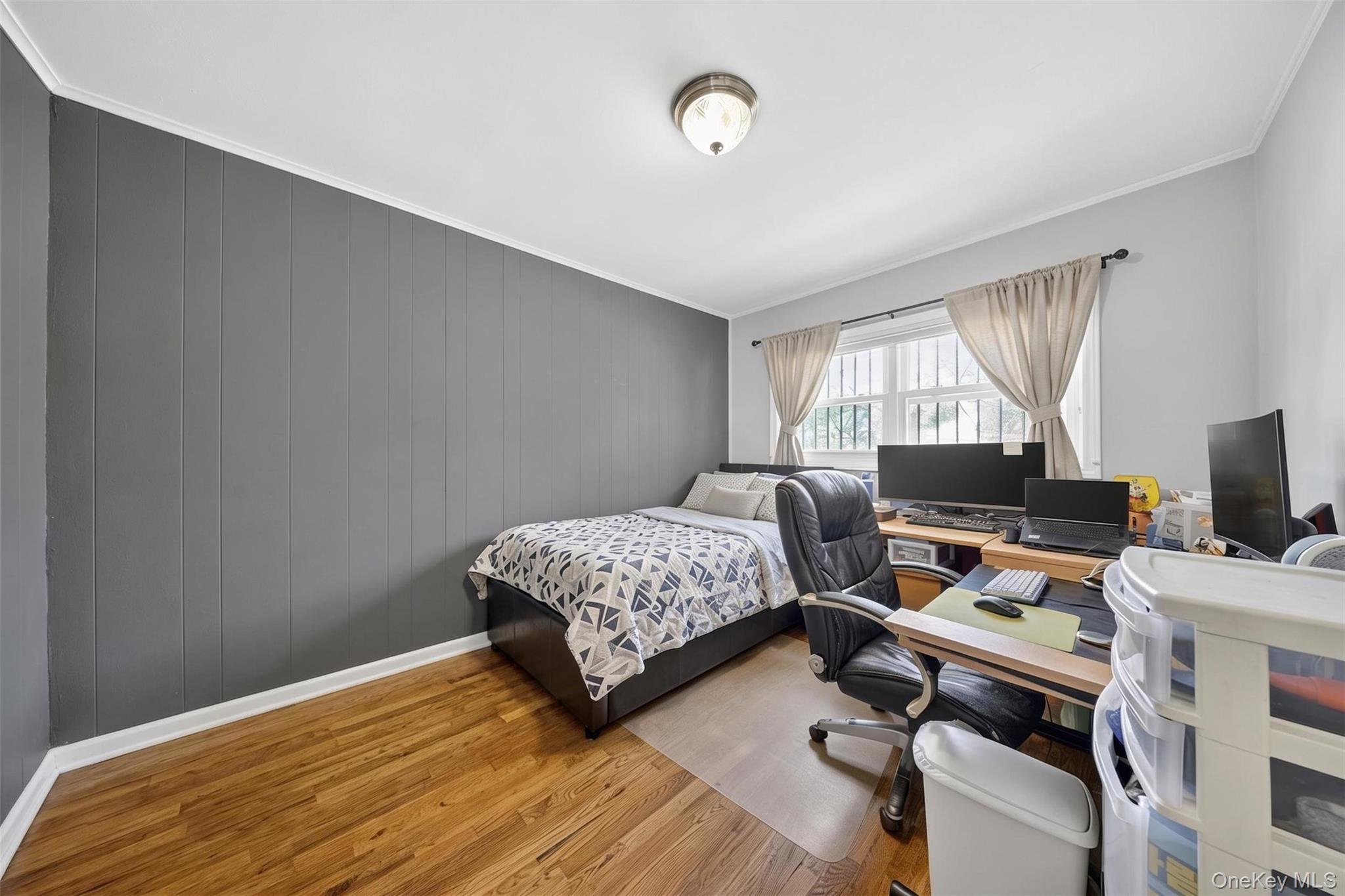 Single Family Stewart Road Queens, NY 11427, MLS-1022013-10
