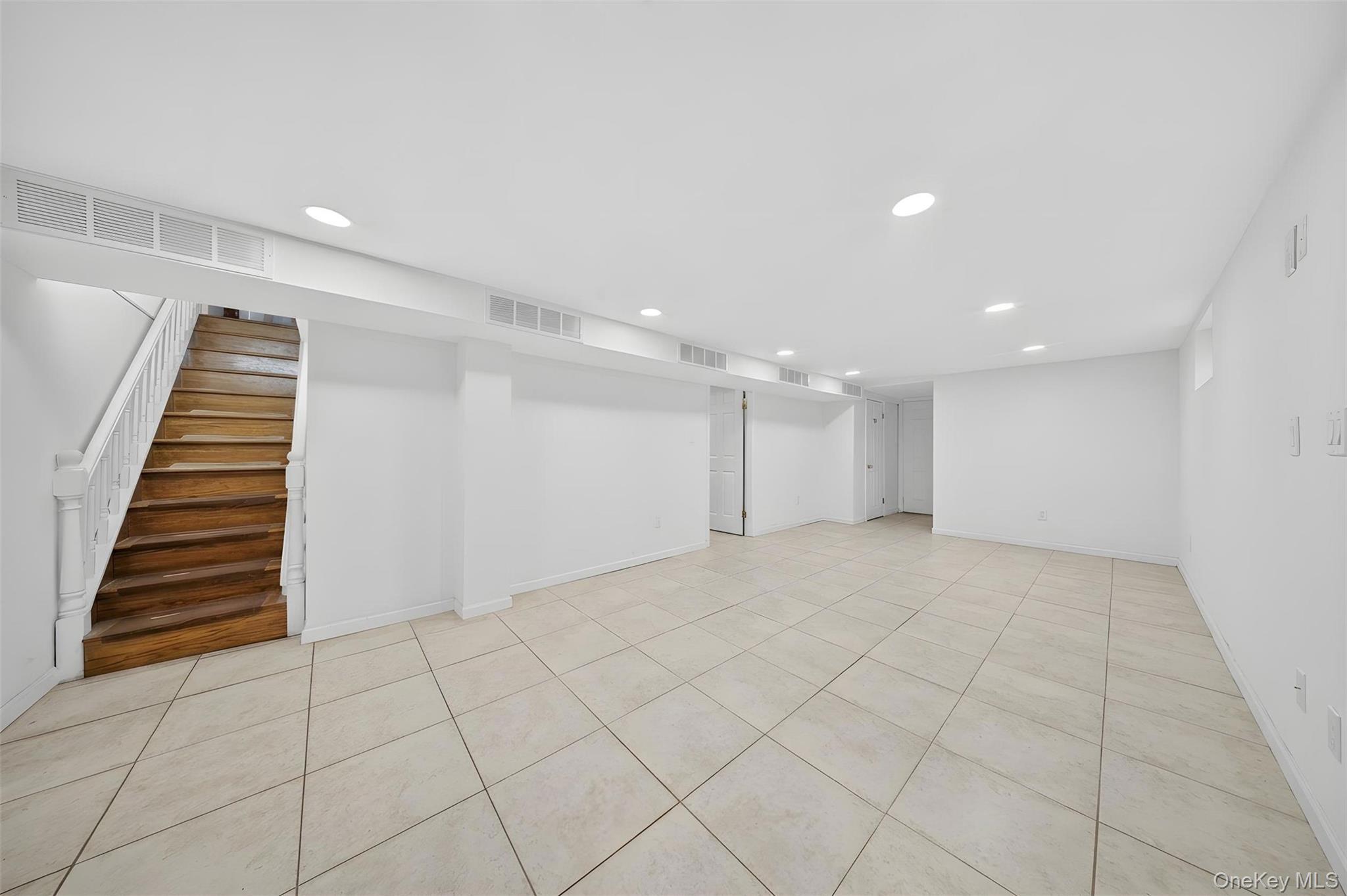 Single Family Stewart Road Queens, NY 11427, MLS-1022013-14