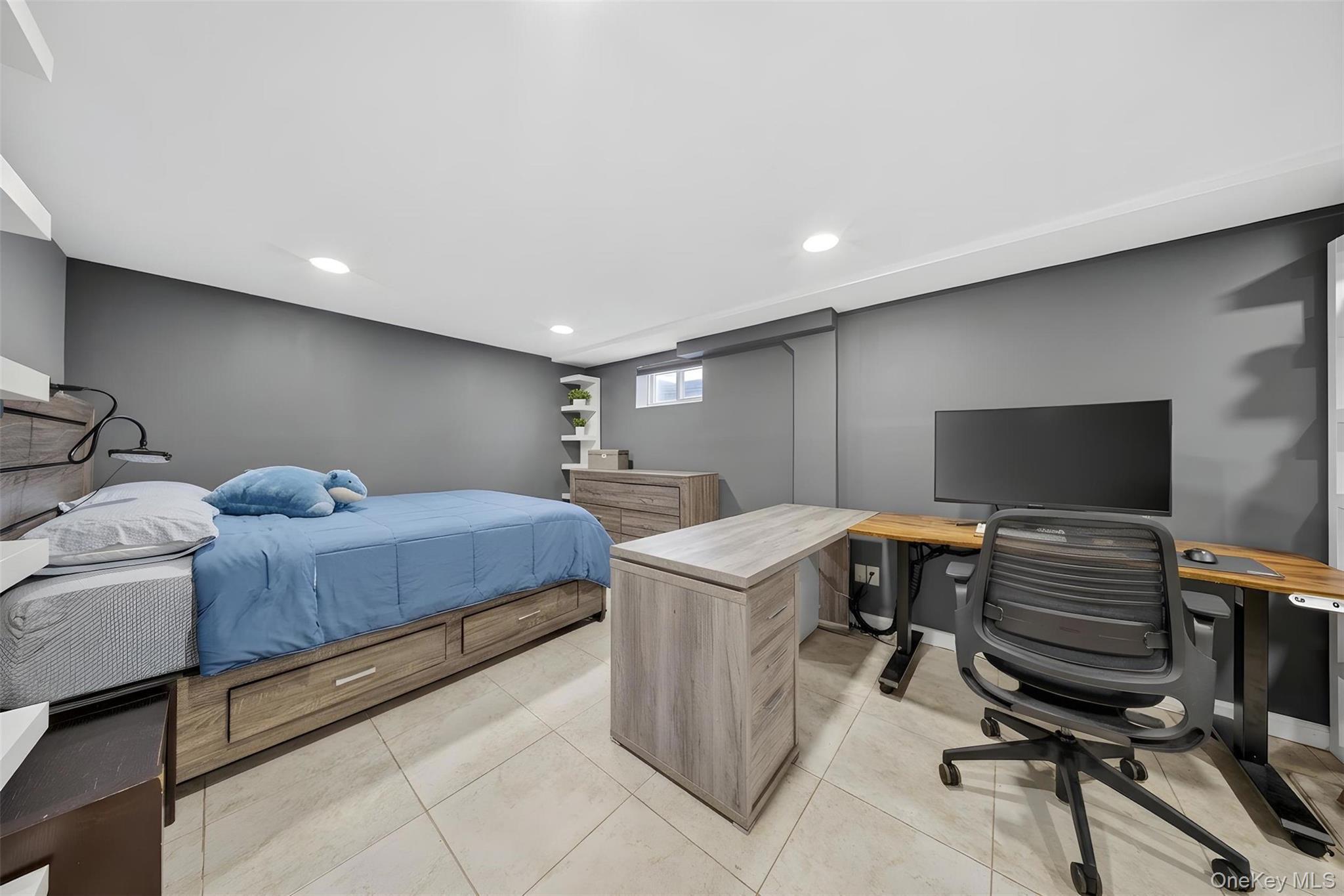 Single Family Stewart Road Queens, NY 11427, MLS-1022013-15