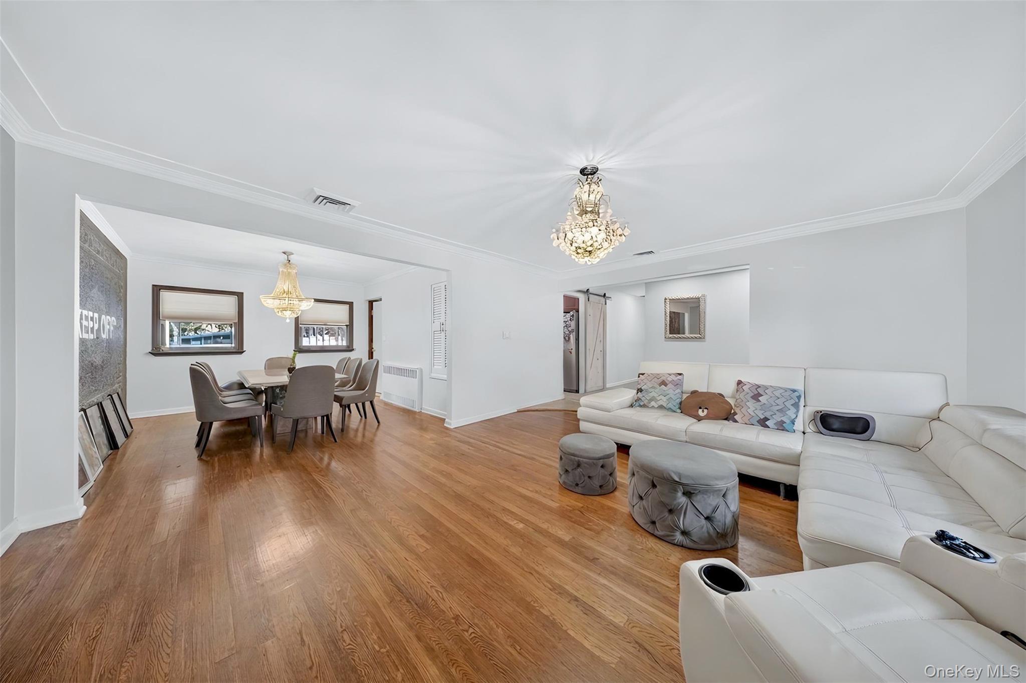 Single Family Stewart Road Queens, NY 11427, MLS-1022013-4