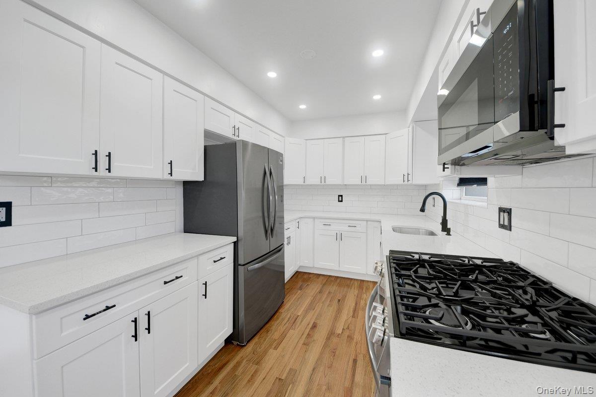 Single Family Throgs Neck Expwy Bronx, NY 10465, MLS-1022026-7