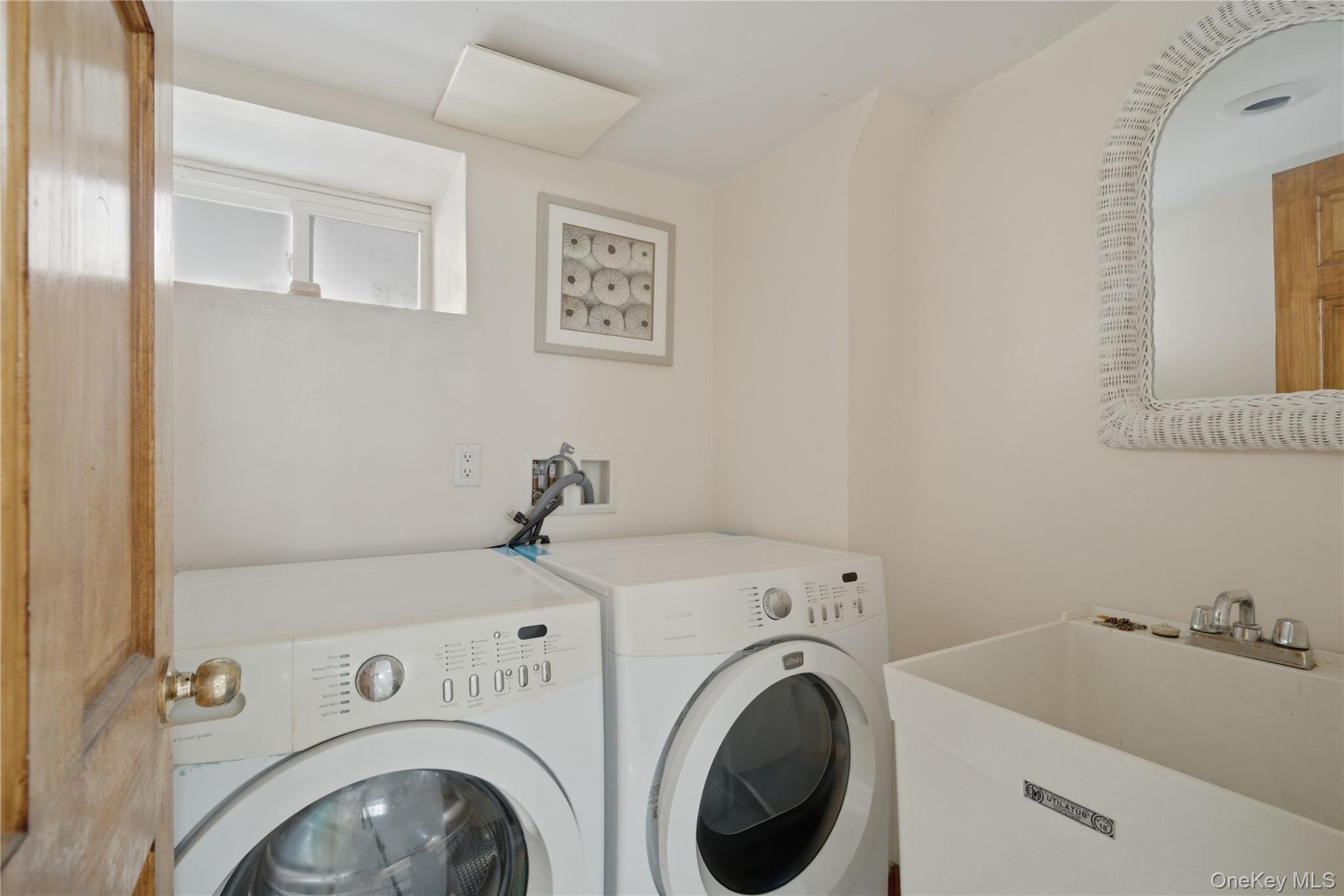 Single Family 161st Street Queens, NY 11358, MLS-1022027-26