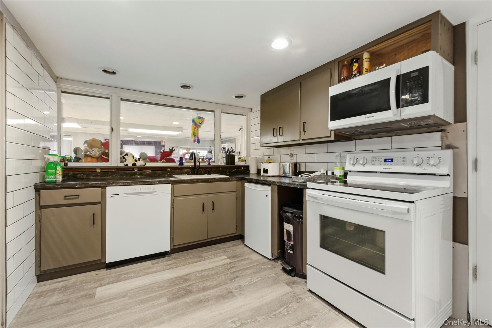 Single Family Oak Ridge Road  Dutchess County, NY 12533, MLS-1022034-43