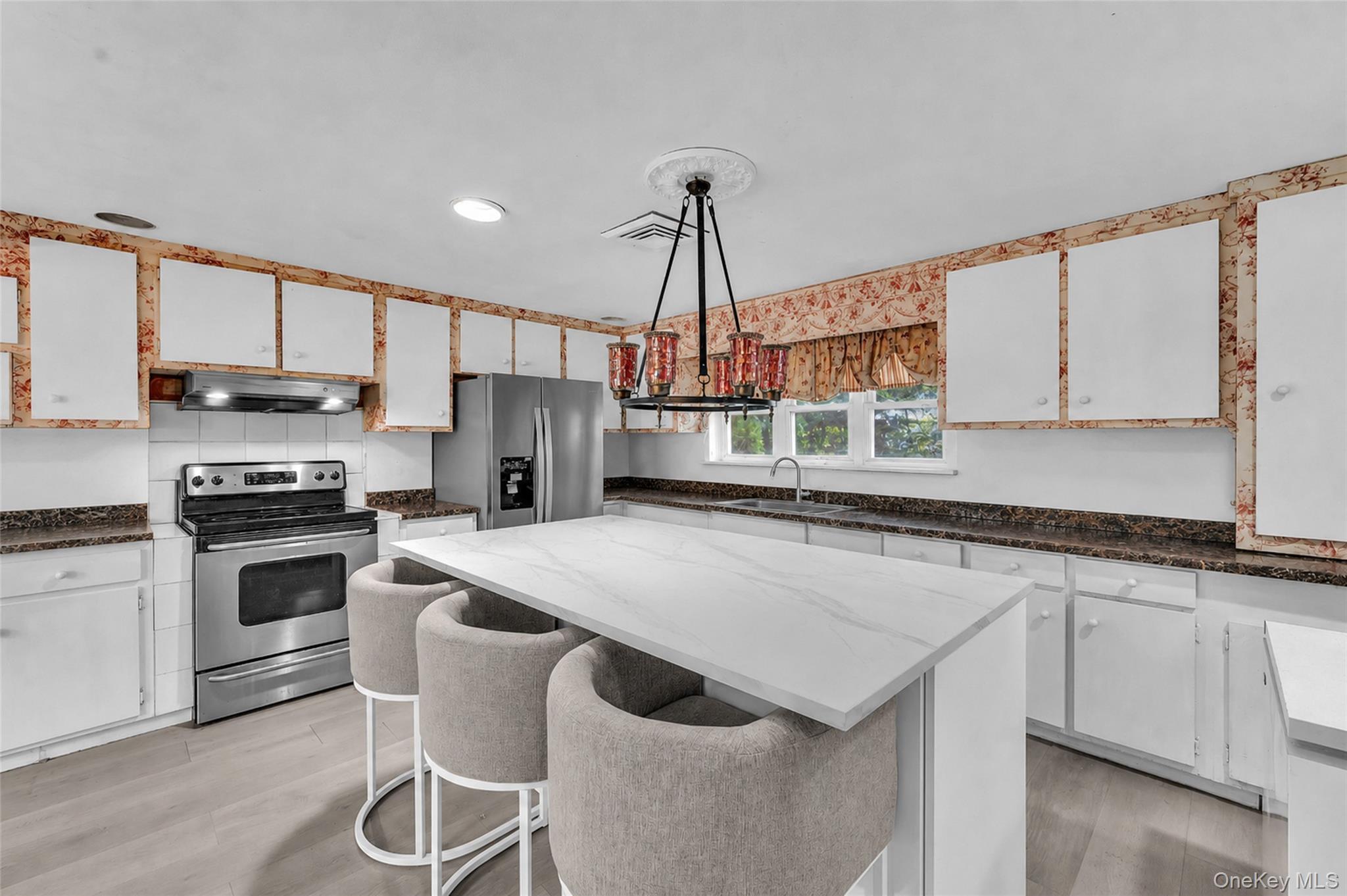 Single Family Holbrook Road Suffolk County, NY 11720, MLS-1022073-11