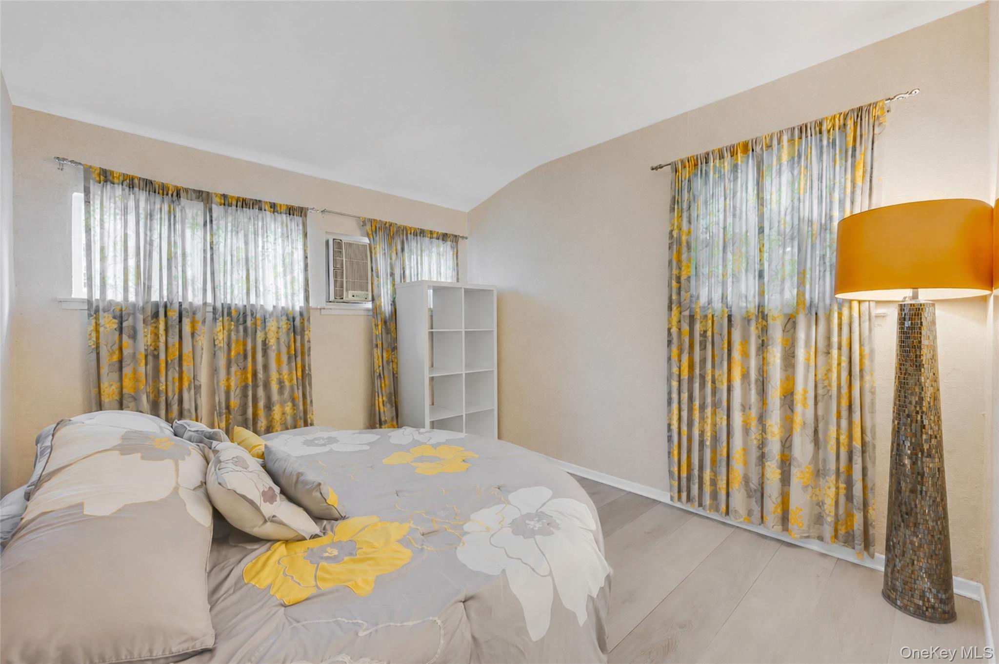 Single Family Holbrook Road Suffolk County, NY 11720, MLS-1022073-18