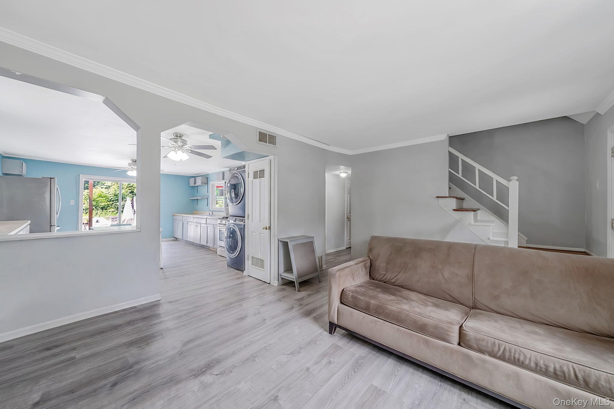 Single Family Marshall Drive Suffolk County, NY 11784, MLS-1022095-4