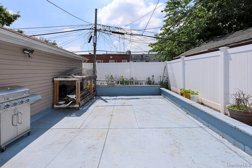 Single Family Camden Avenue Queens, NY 11412, MLS-1022123-18