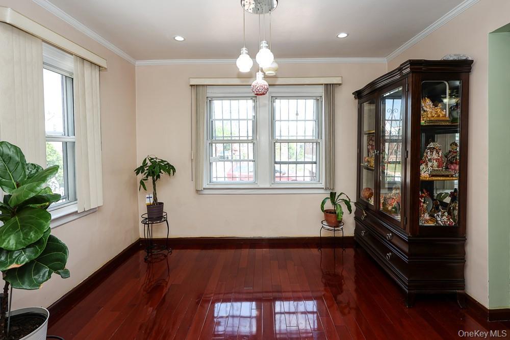Single Family Camden Avenue Queens, NY 11412, MLS-1022123-4