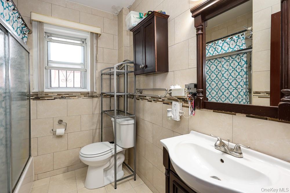 Single Family Camden Avenue Queens, NY 11412, MLS-1022123-9