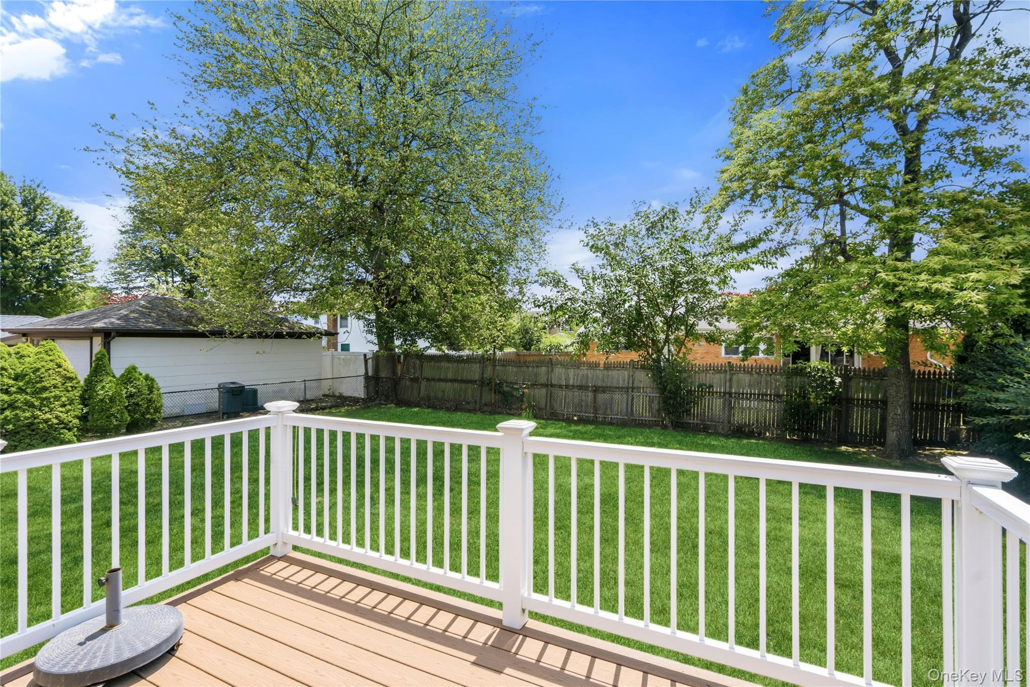 Single Family Liszt Street  Nassau County, NY 11801, MLS-1022152-15