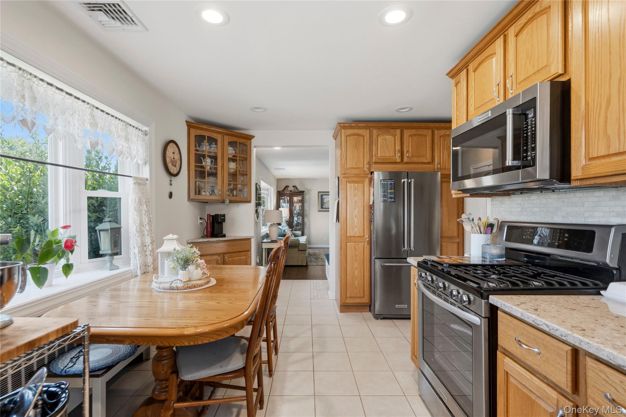 Single Family Liszt Street  Nassau County, NY 11801, MLS-1022152-5