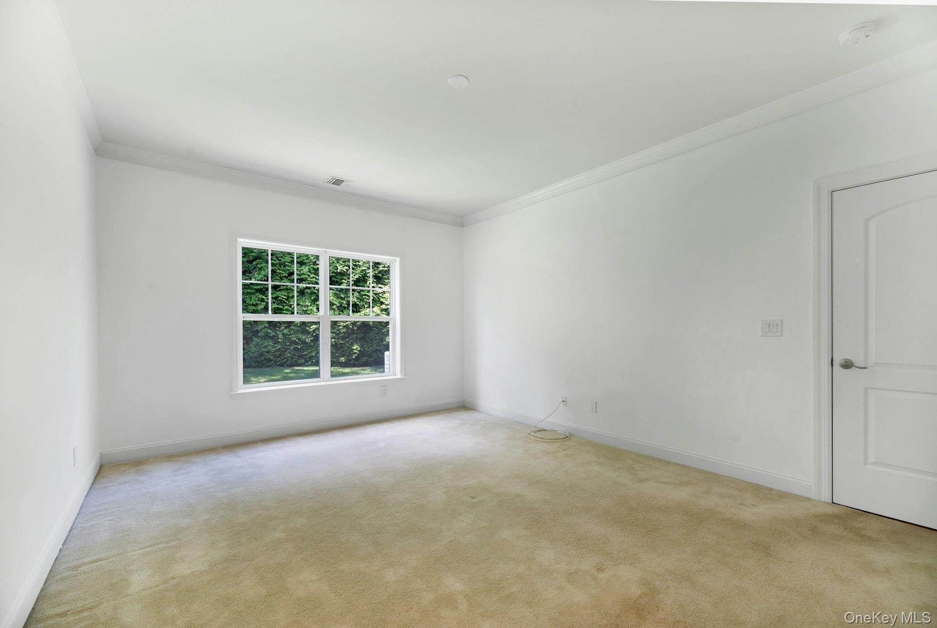 Single Family Stoneleigh Drive Suffolk County, NY 11901, MLS-1022160-12