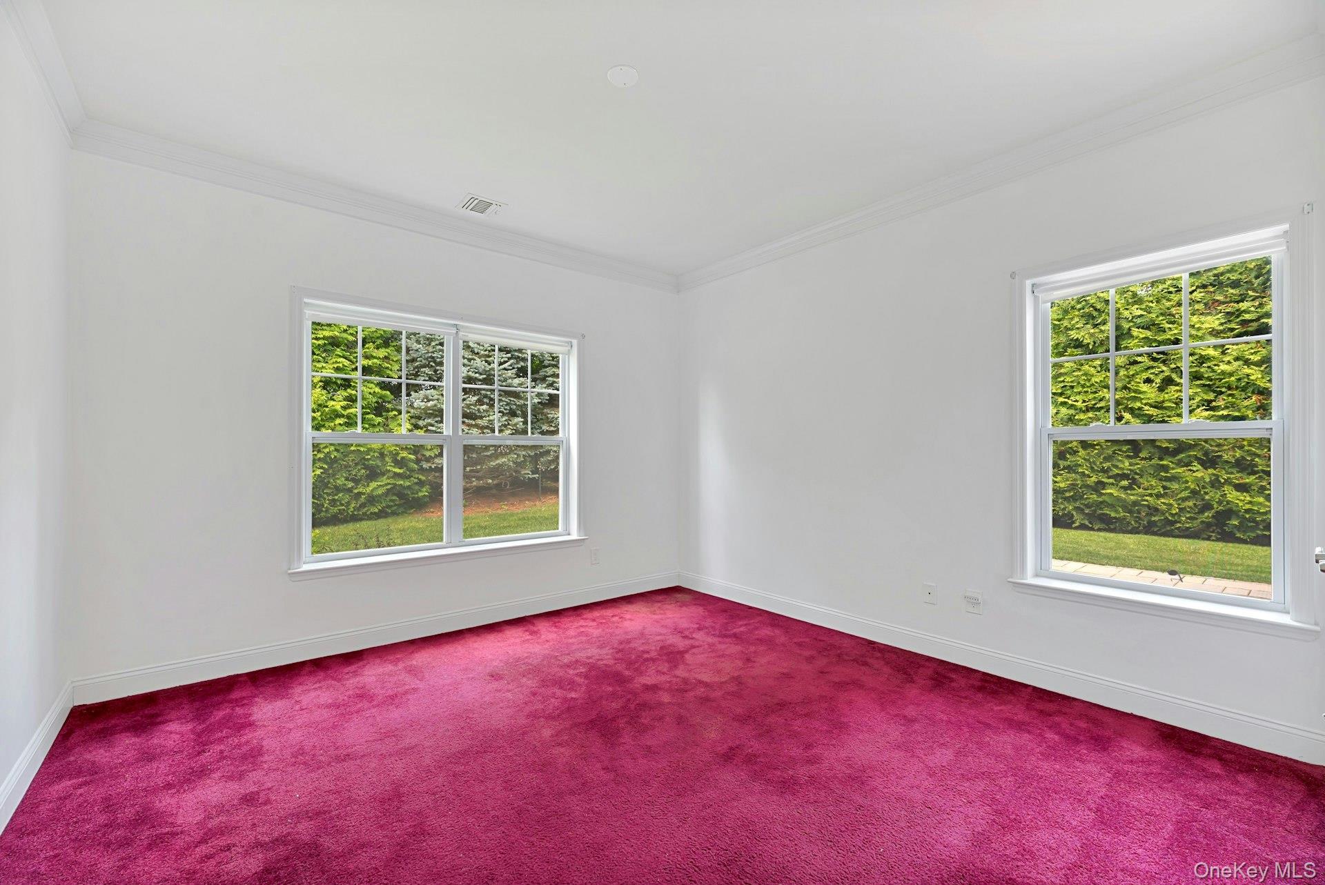 Single Family Stoneleigh Drive Suffolk County, NY 11901, MLS-1022160-13