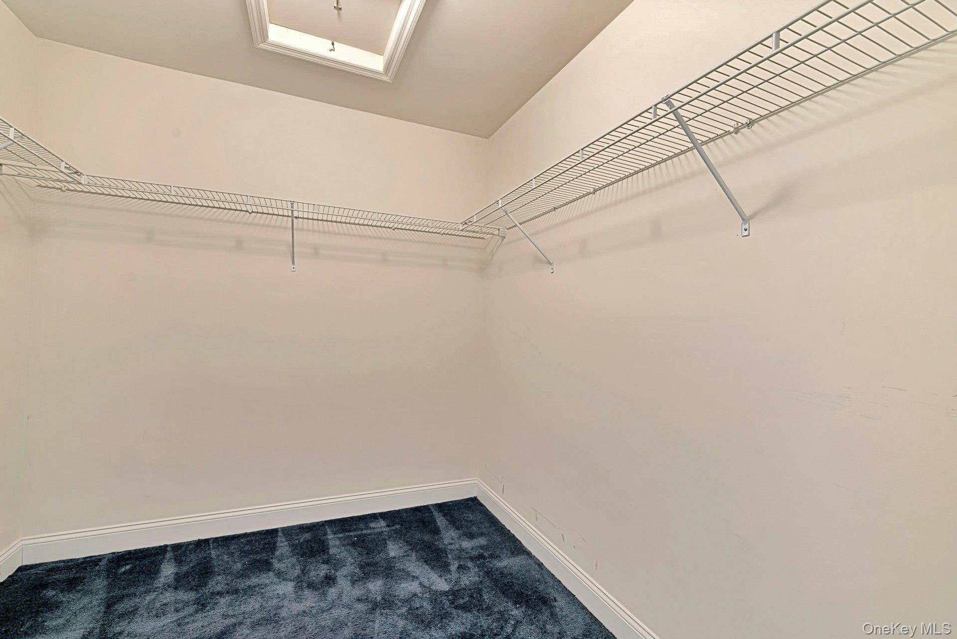 Single Family Stoneleigh Drive Suffolk County, NY 11901, MLS-1022160-18