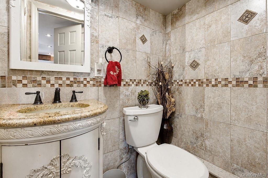 Single Family 91st Street Queens, NY 11414, MLS-1022175-18
