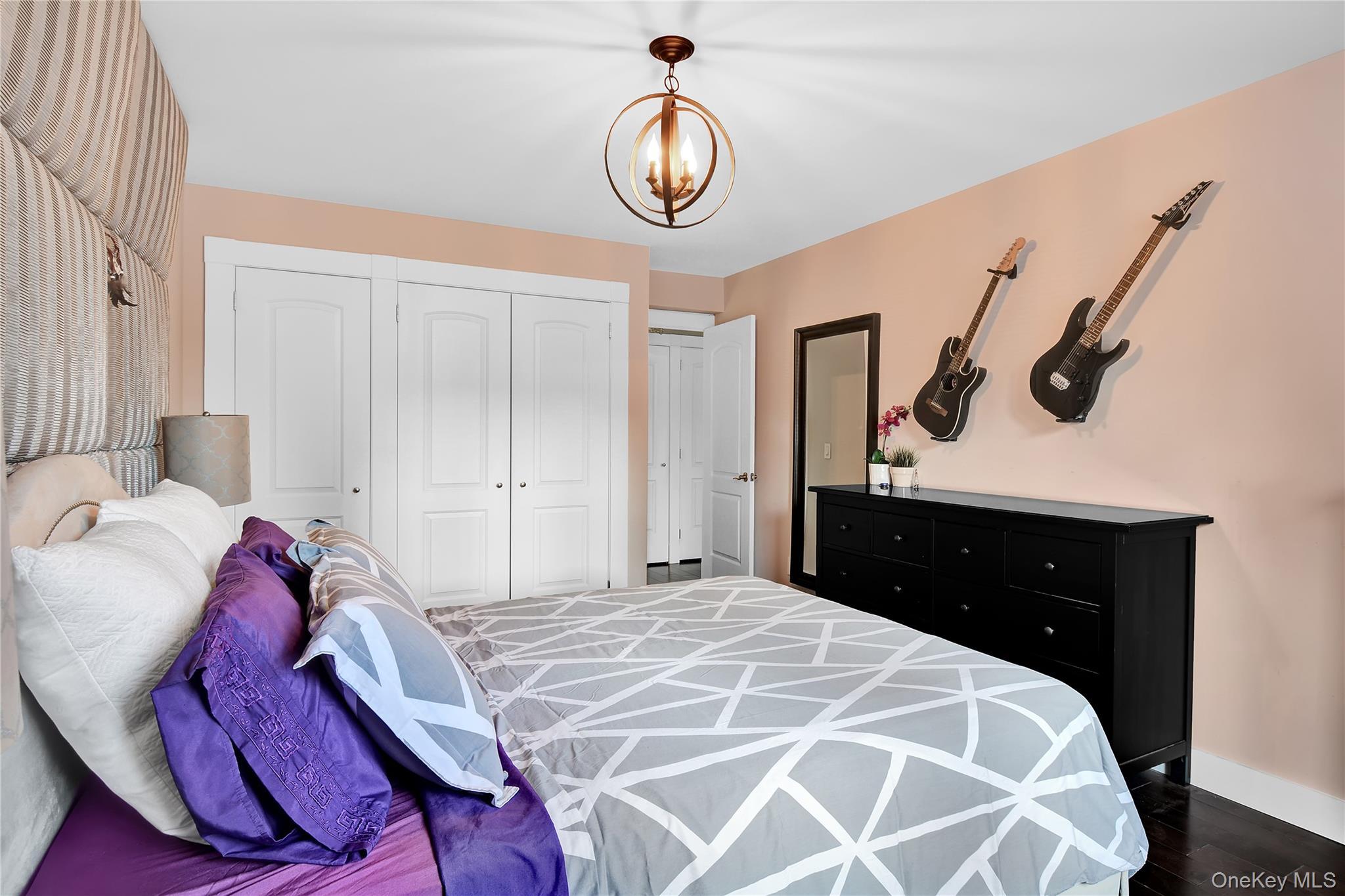 Apartment W 232nd Street  Bronx, NY 10463, MLS-1022182-2