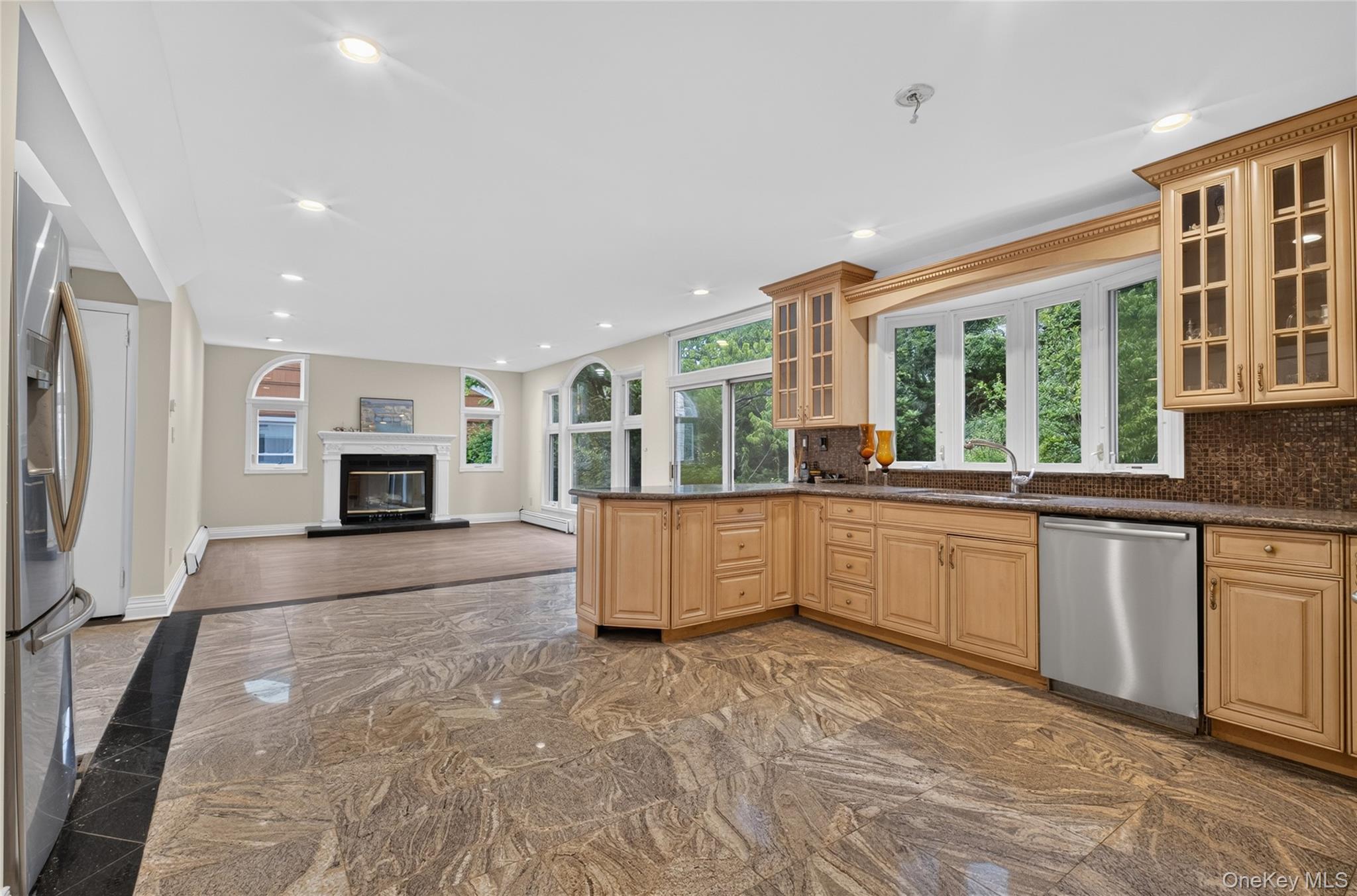 Single Family Douglaston Parkway Queens, NY 11362, MLS-1022188-12