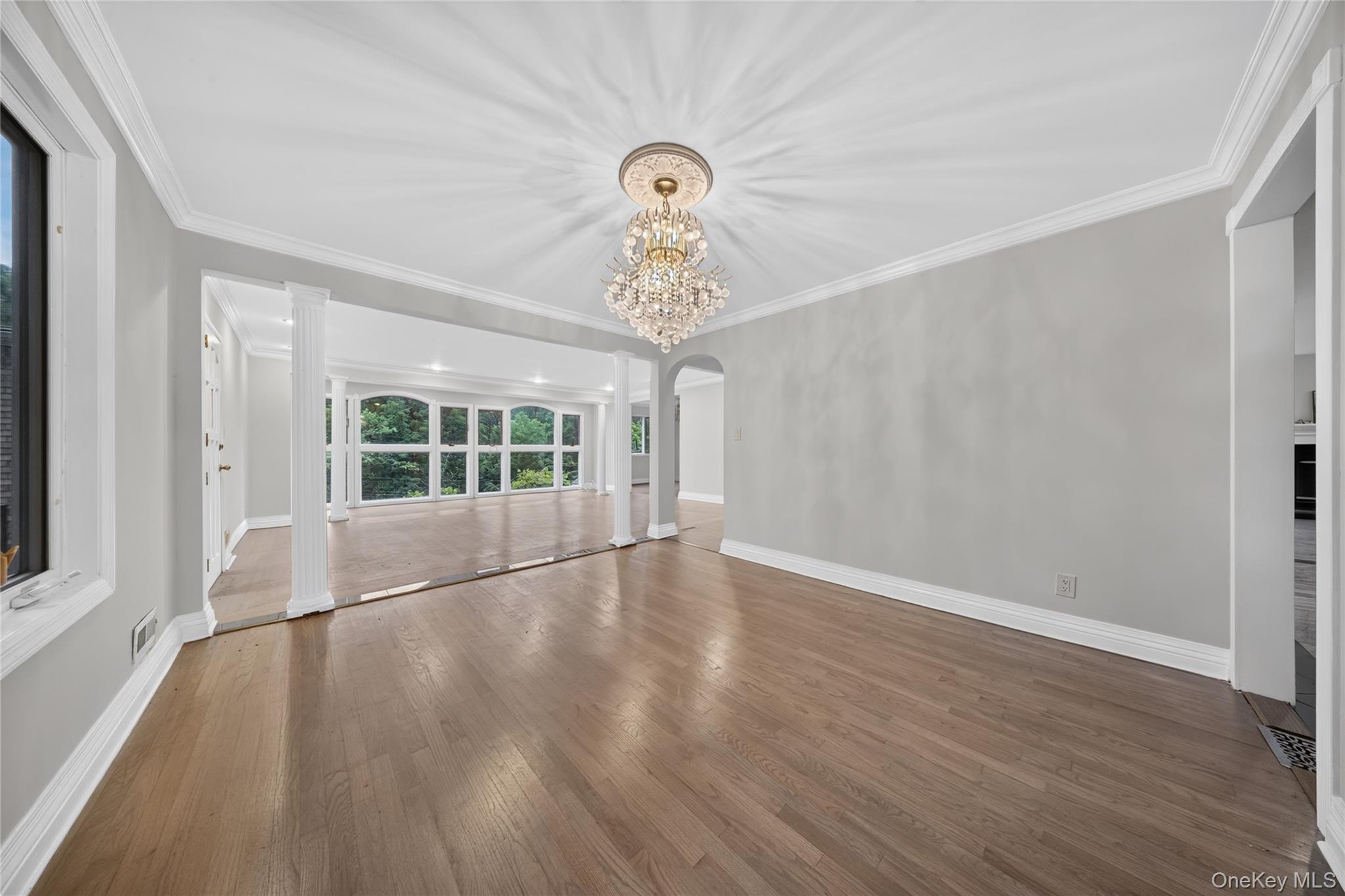 Single Family Douglaston Parkway Queens, NY 11362, MLS-1022188-15