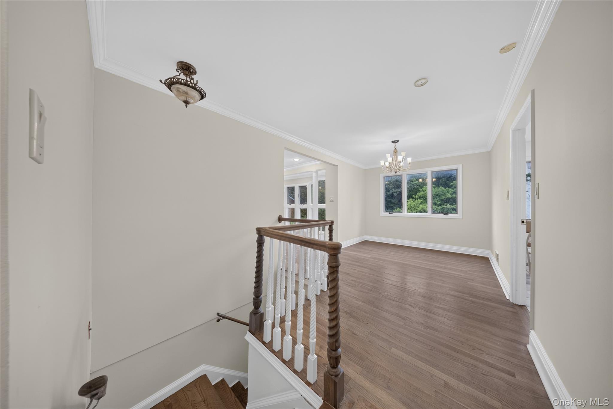 Single Family Douglaston Parkway Queens, NY 11362, MLS-1022188-16
