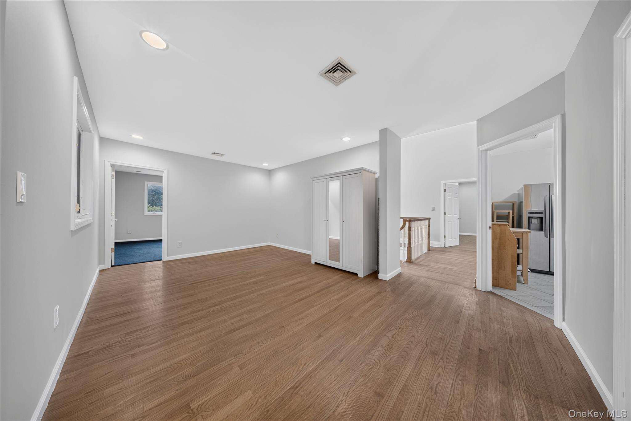Single Family Douglaston Parkway Queens, NY 11362, MLS-1022188-24
