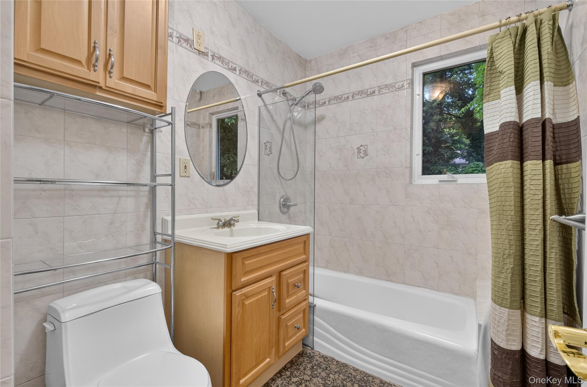 Single Family Douglaston Parkway Queens, NY 11362, MLS-1022188-25