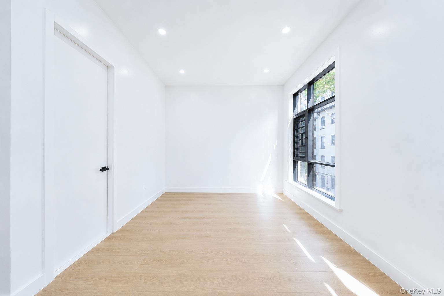 Single Family Goodwin Place Brooklyn, NY 11221, MLS-1022198-16