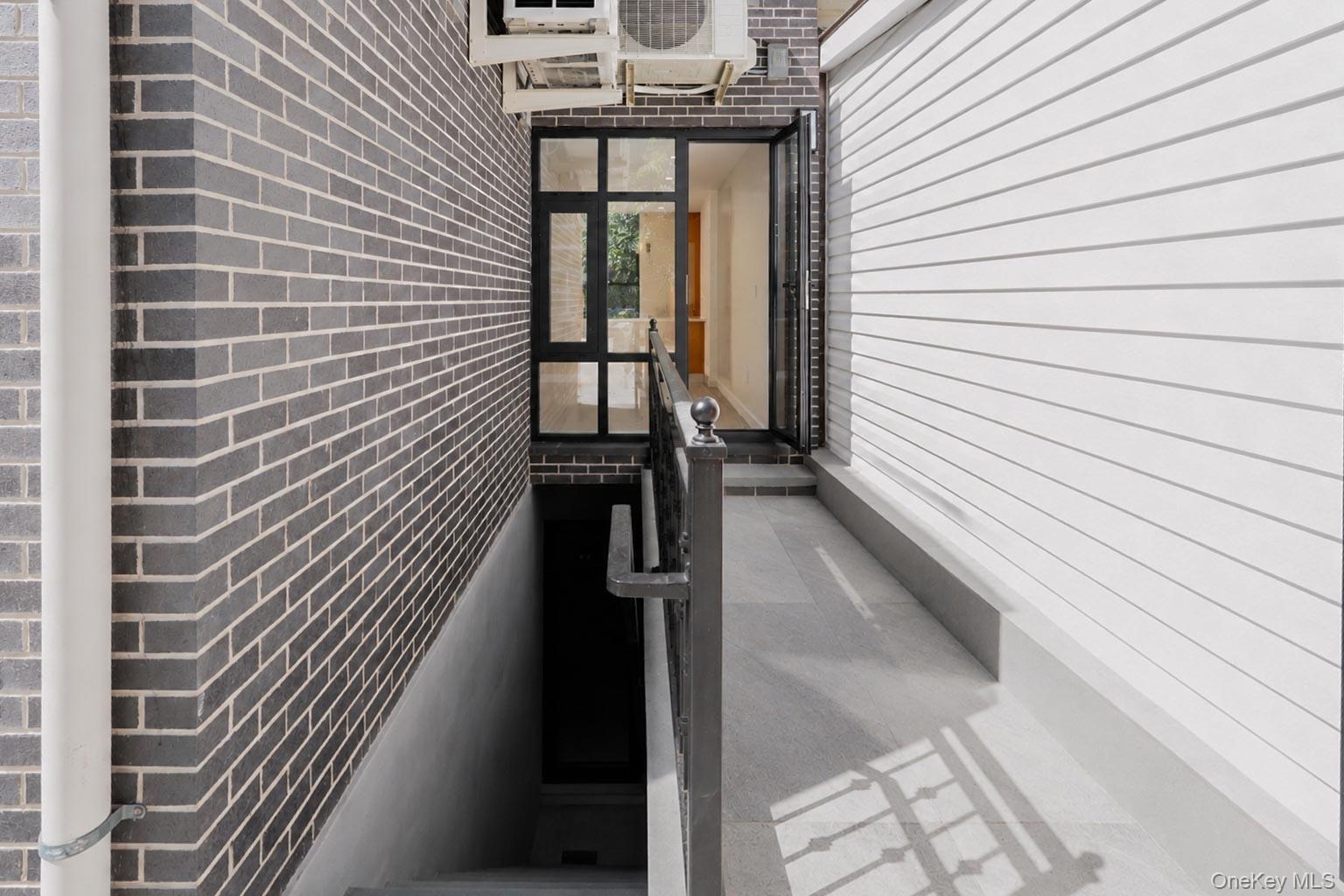 Single Family Goodwin Place Brooklyn, NY 11221, MLS-1022198-34