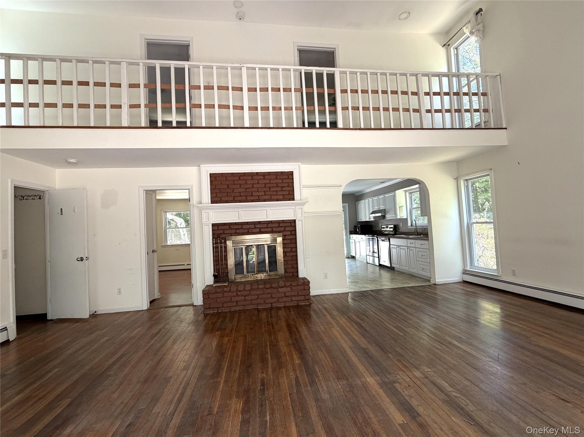 Single Family Albertines Lane Suffolk County, NY 11937, MLS-1022210-6