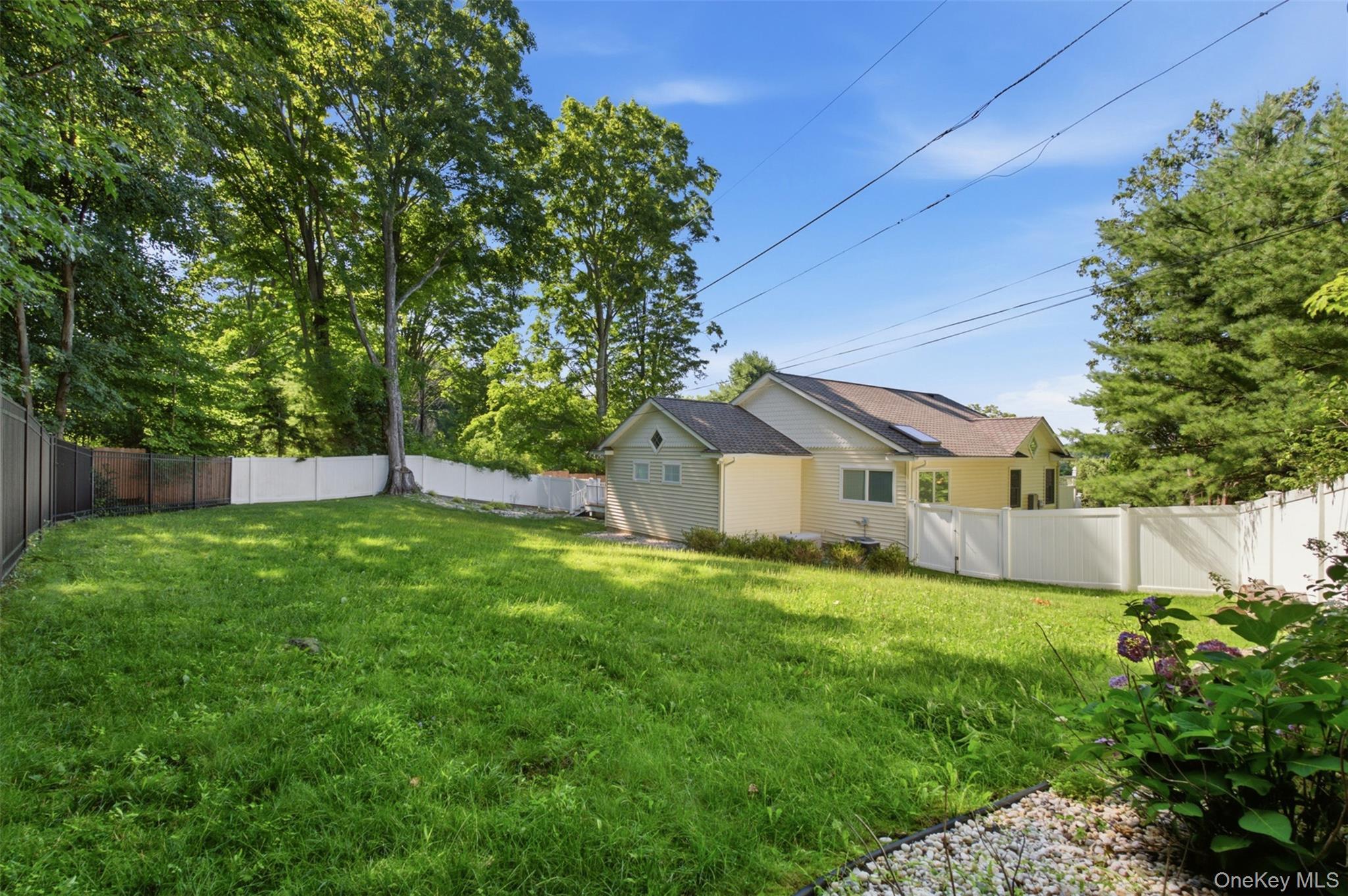 Single Family Leeside Road Putnam County, NY 10512, MLS-1022214-36