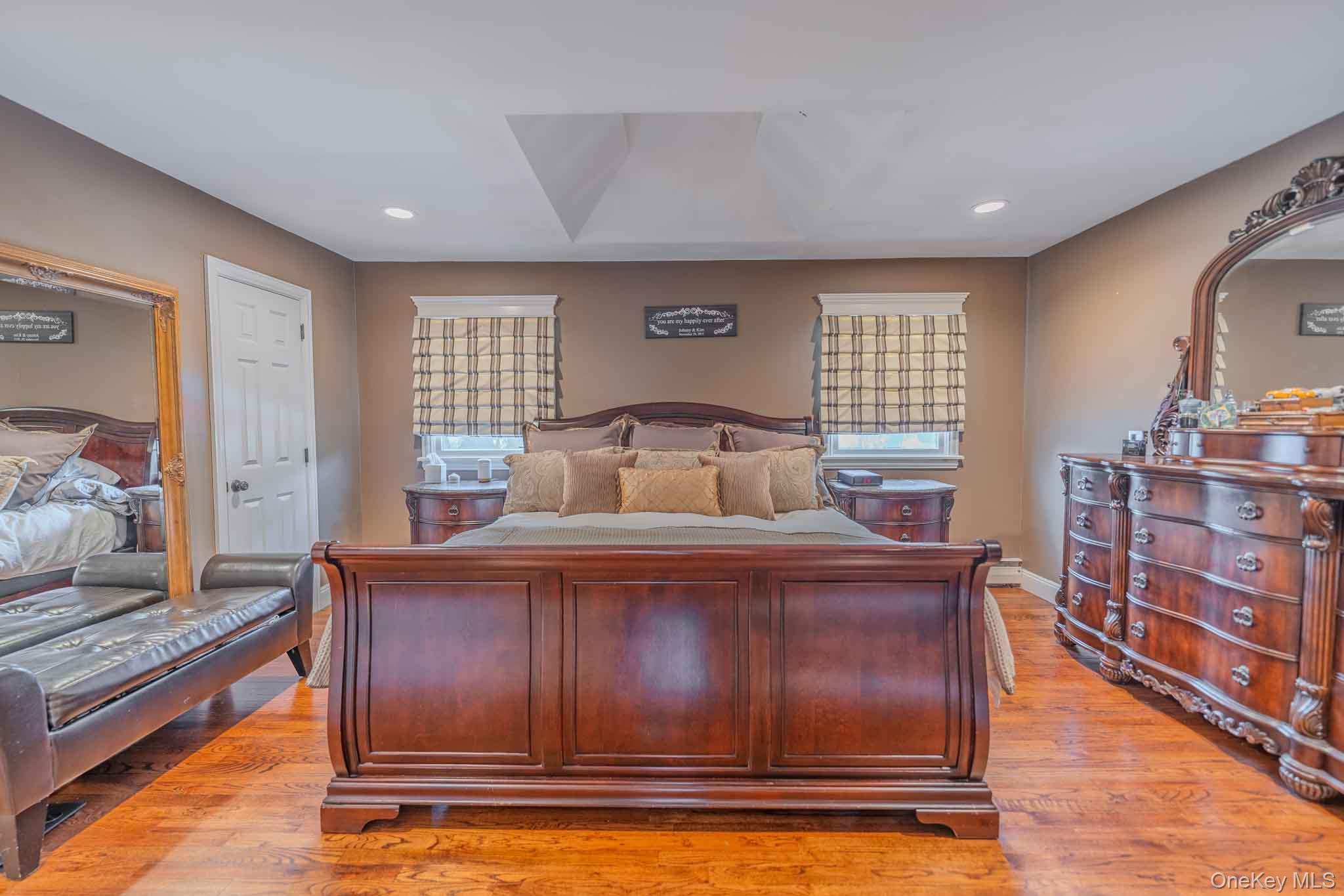 Single Family Feather Lane  Suffolk County, NY 11725, MLS-1022234-23