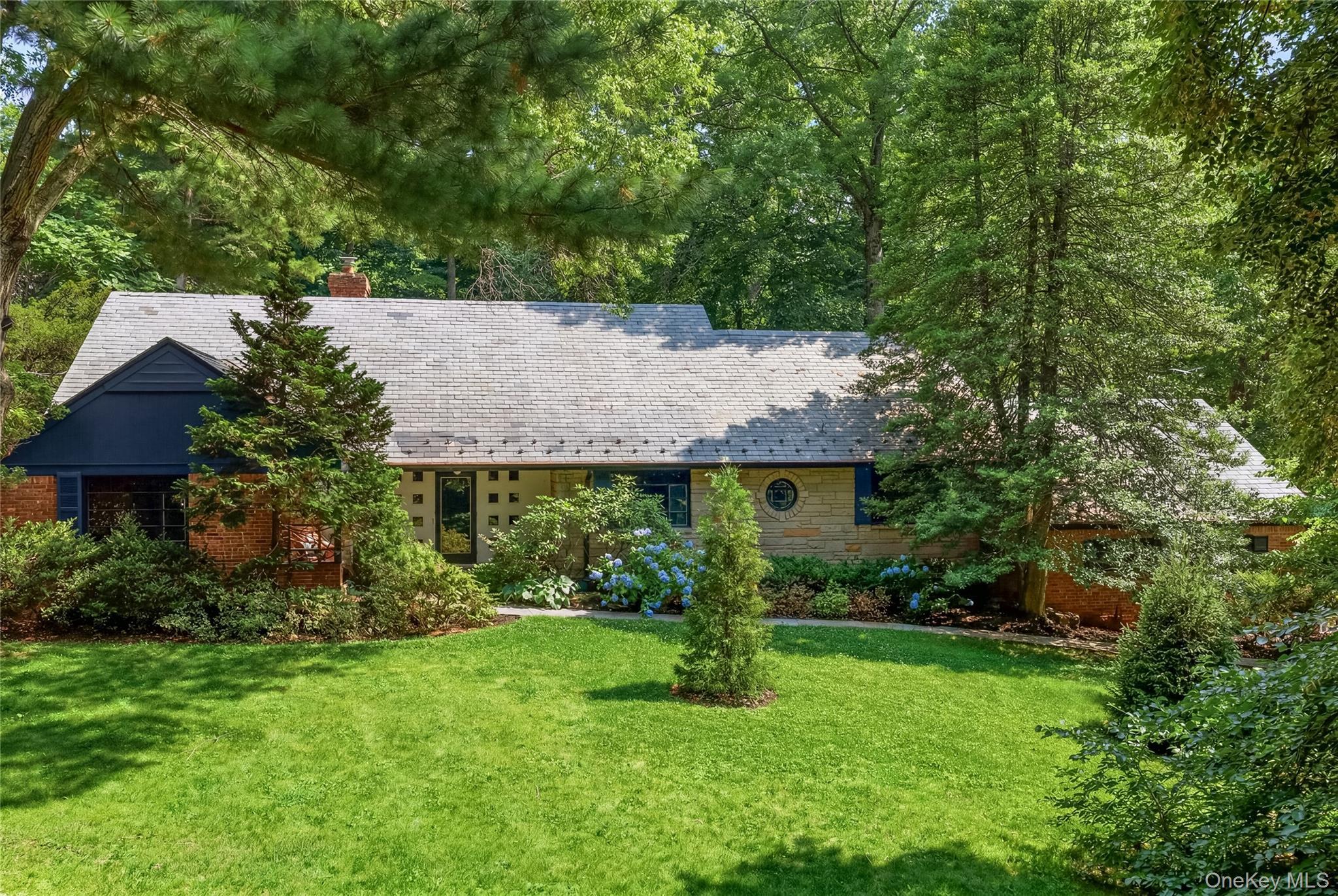 Single Family Bryant Avenue Nassau County, NY 11576, MLS-1022251-3