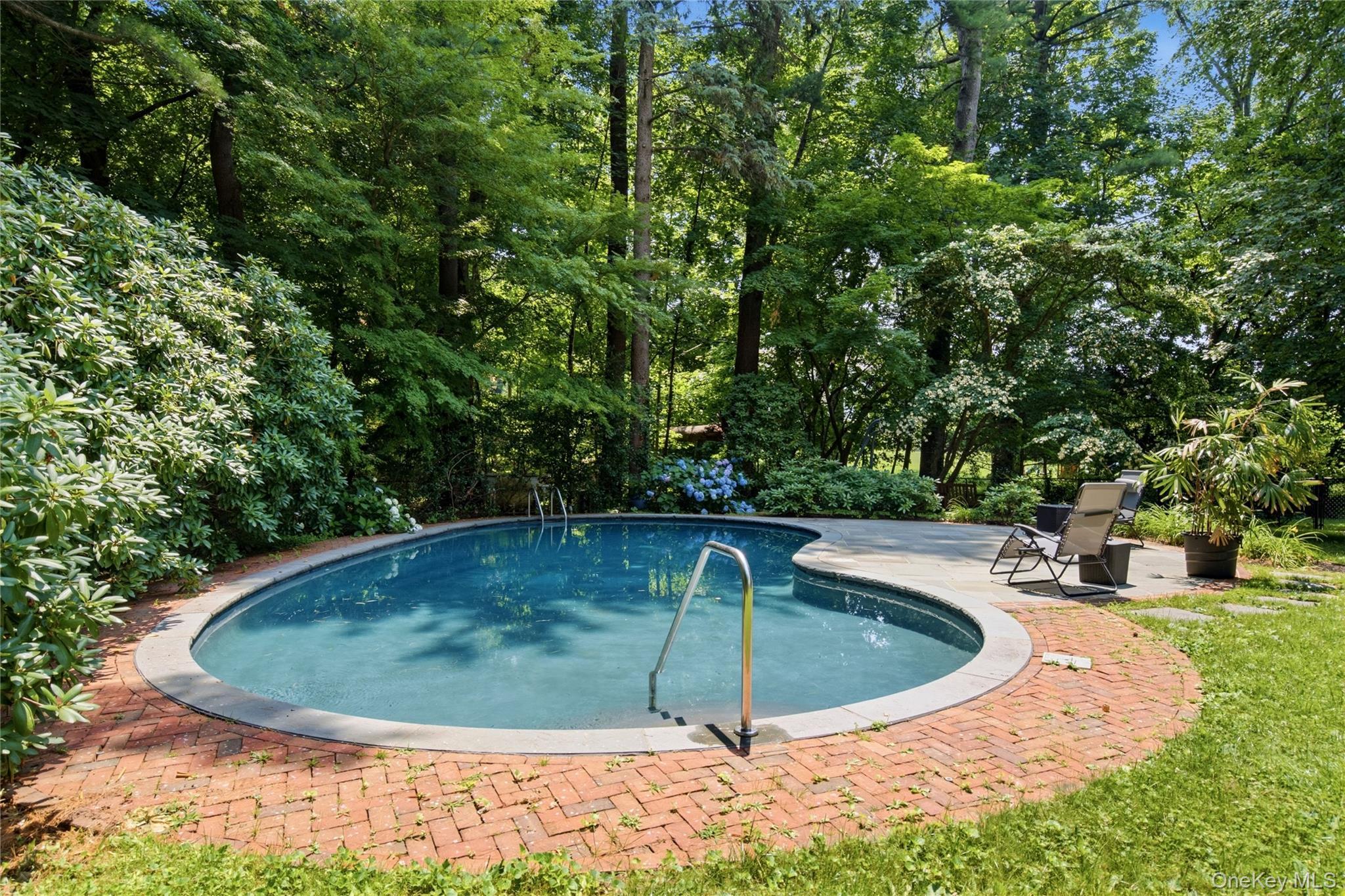 Single Family Bryant Avenue Nassau County, NY 11576, MLS-1022251-30