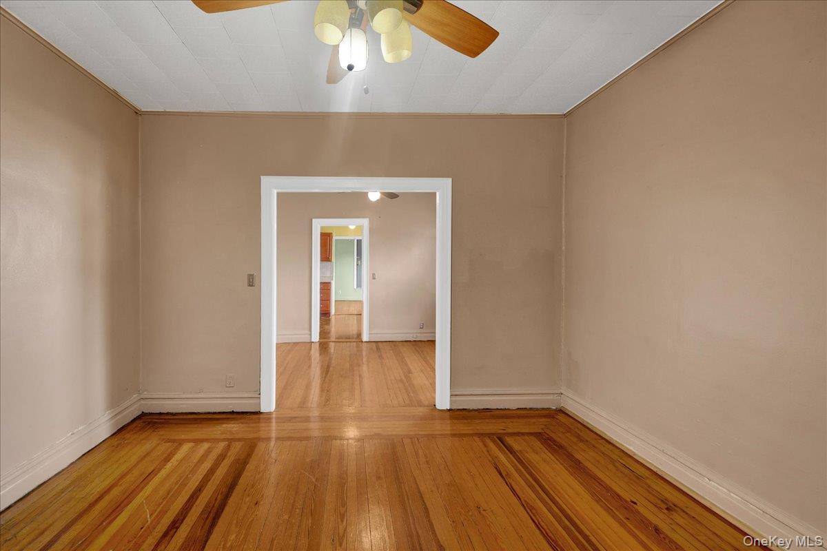 Single Family Underhill Avenue Bronx, NY 10473, MLS-1022281-17