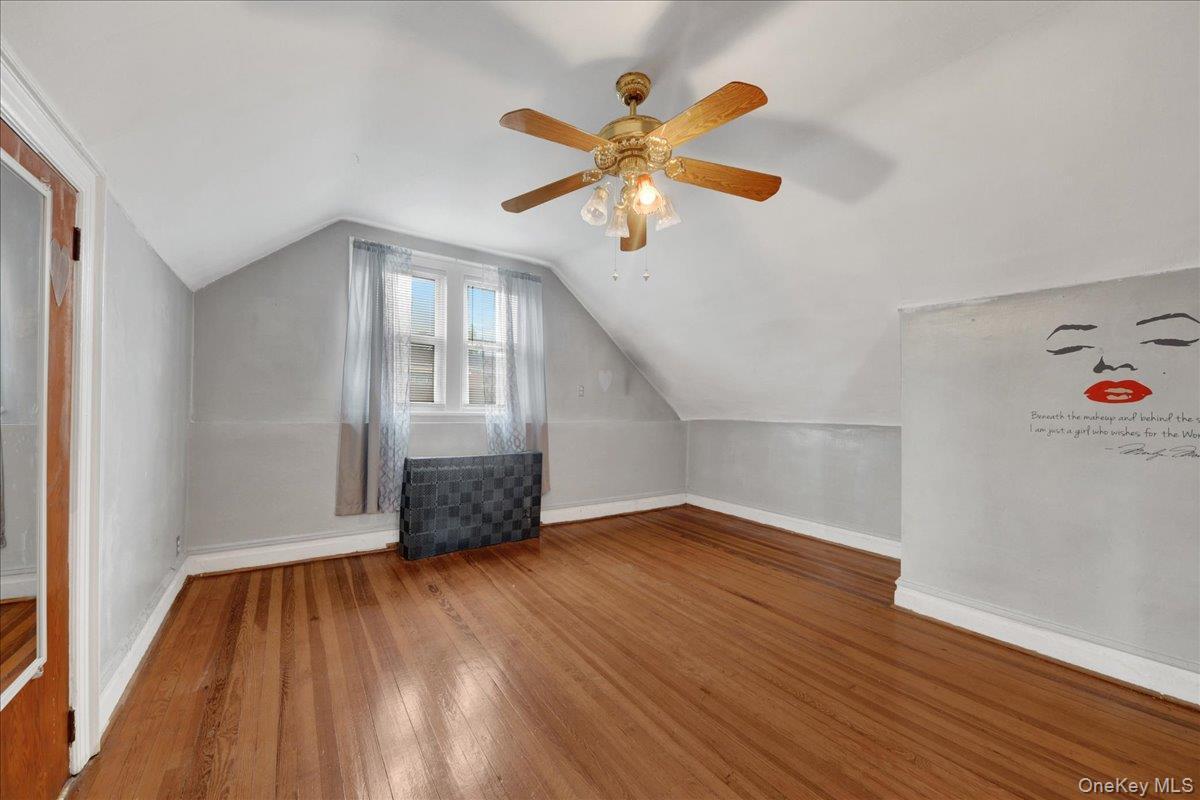 Single Family Underhill Avenue Bronx, NY 10473, MLS-1022281-20