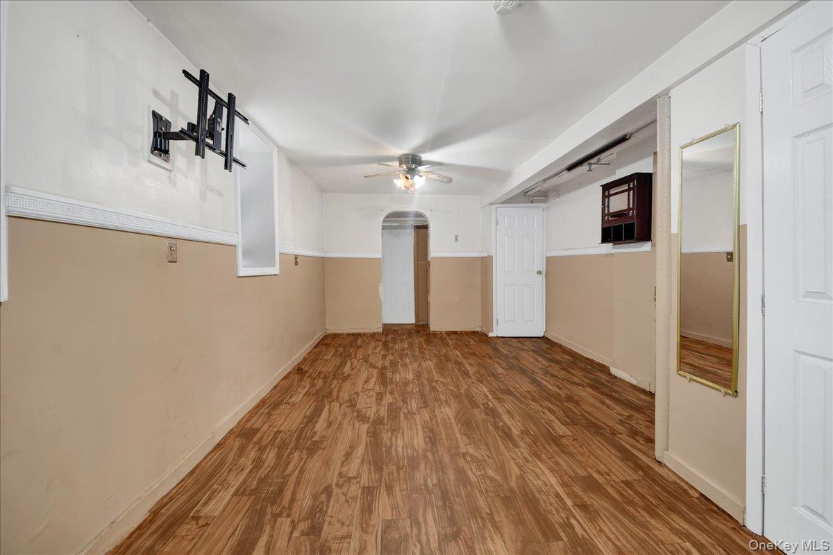 Single Family Underhill Avenue Bronx, NY 10473, MLS-1022281-32