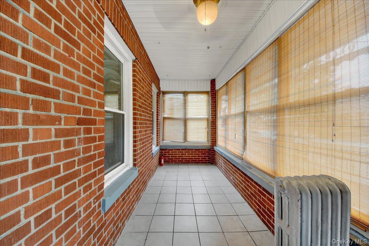 Single Family Underhill Avenue Bronx, NY 10473, MLS-1022281-7