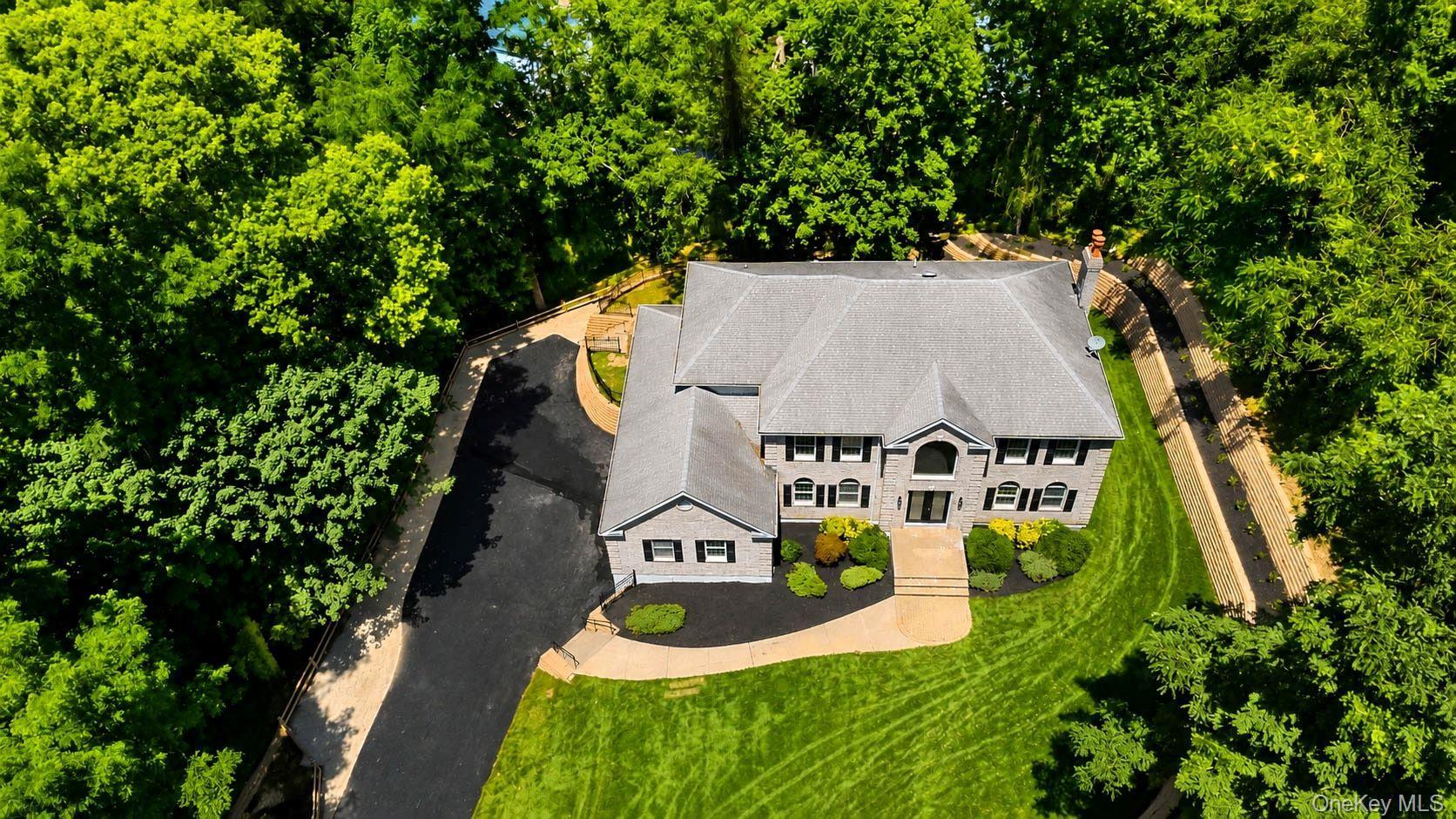 Single Family Cove Road Suffolk County, NY 11743, MLS-1022285-4