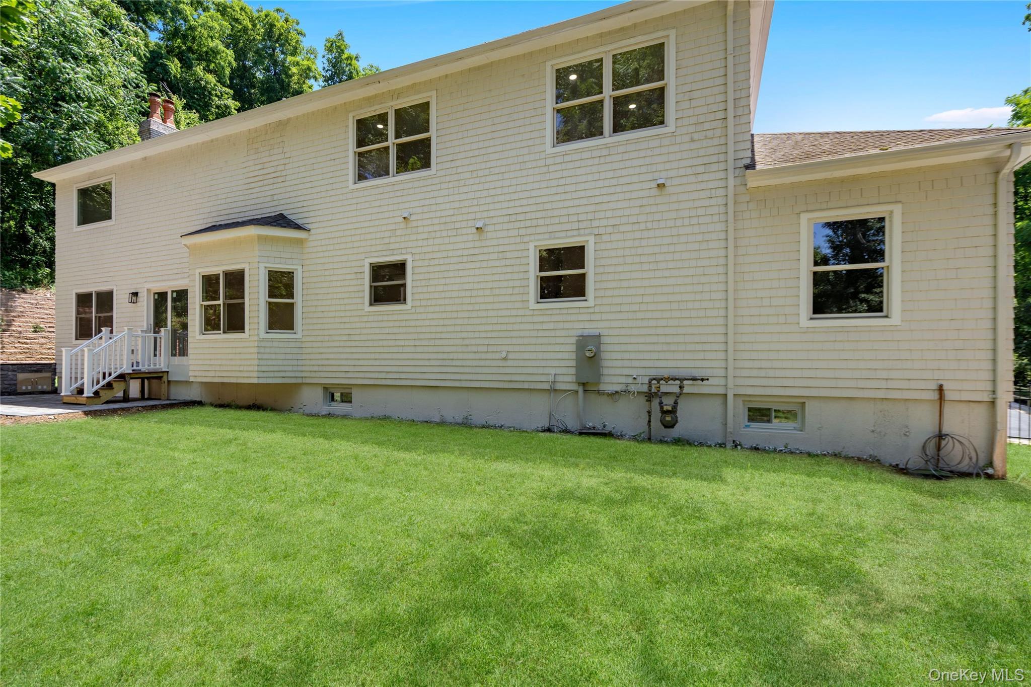 Single Family Cove Road Suffolk County, NY 11743, MLS-1022285-48