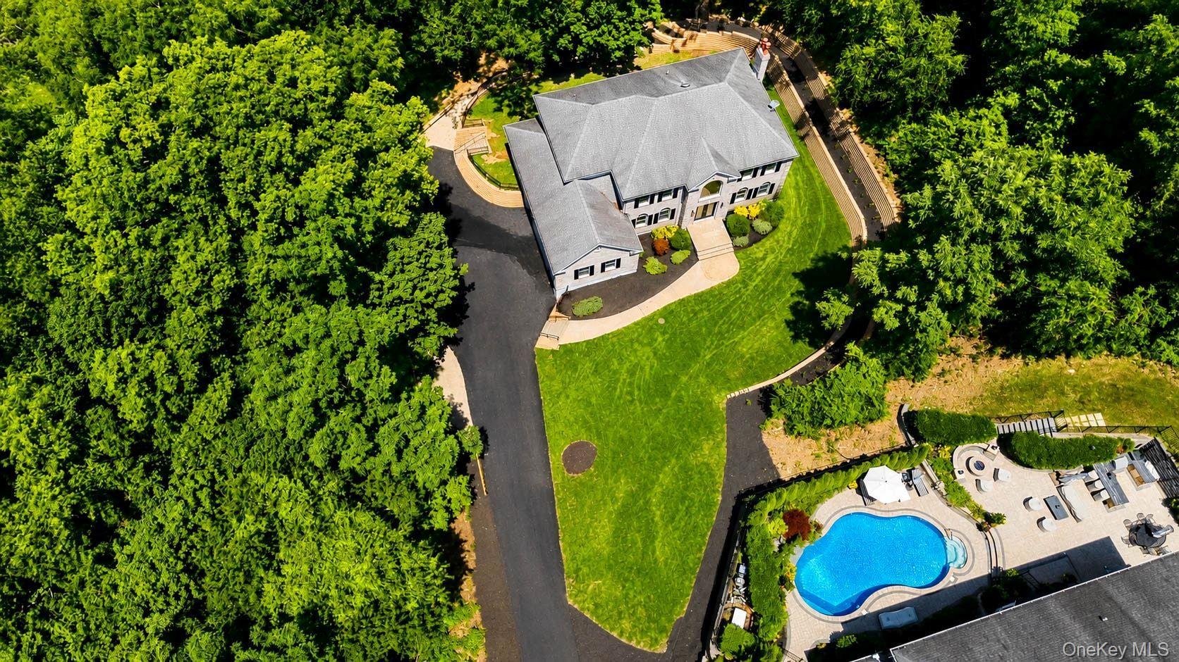 Single Family Cove Road Suffolk County, NY 11743, MLS-1022285-5