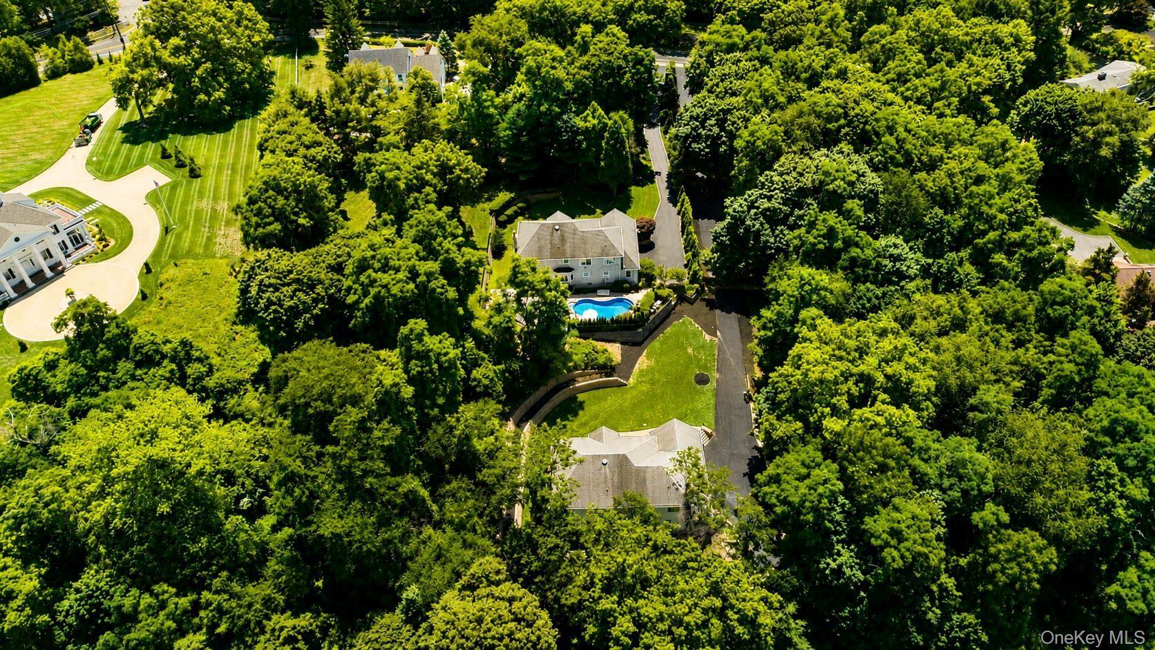 Single Family Cove Road Suffolk County, NY 11743, MLS-1022285-6