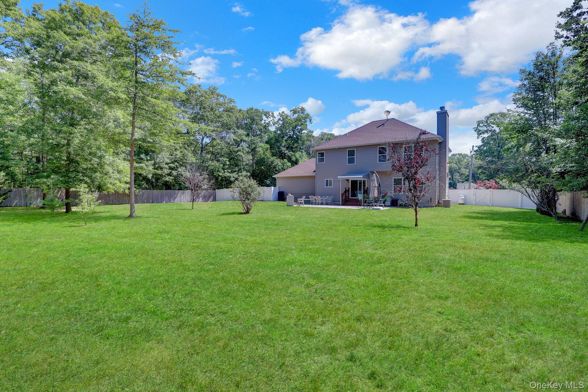 Single Family Mill Road Suffolk County, NY 11980, MLS-1022300-21
