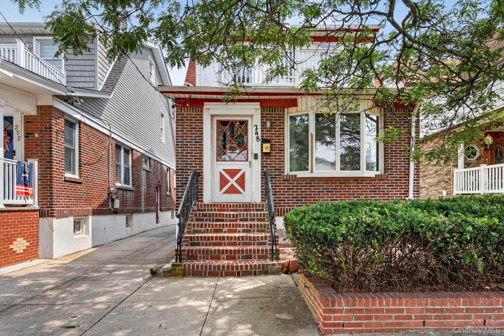 Single Family Beach 131st Street Queens, NY 11694, MLS-1022310-2