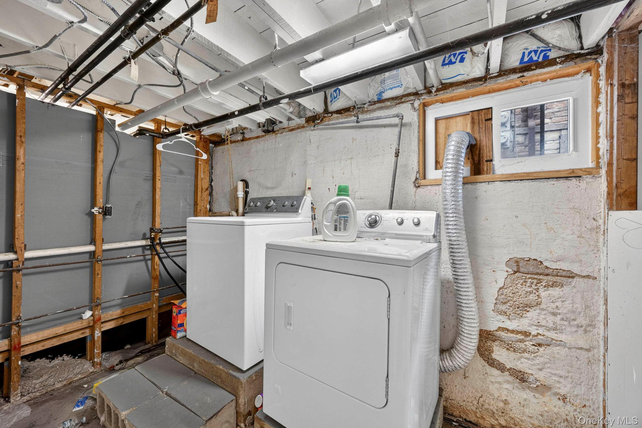 Single Family Beach 131st Street Queens, NY 11694, MLS-1022310-23