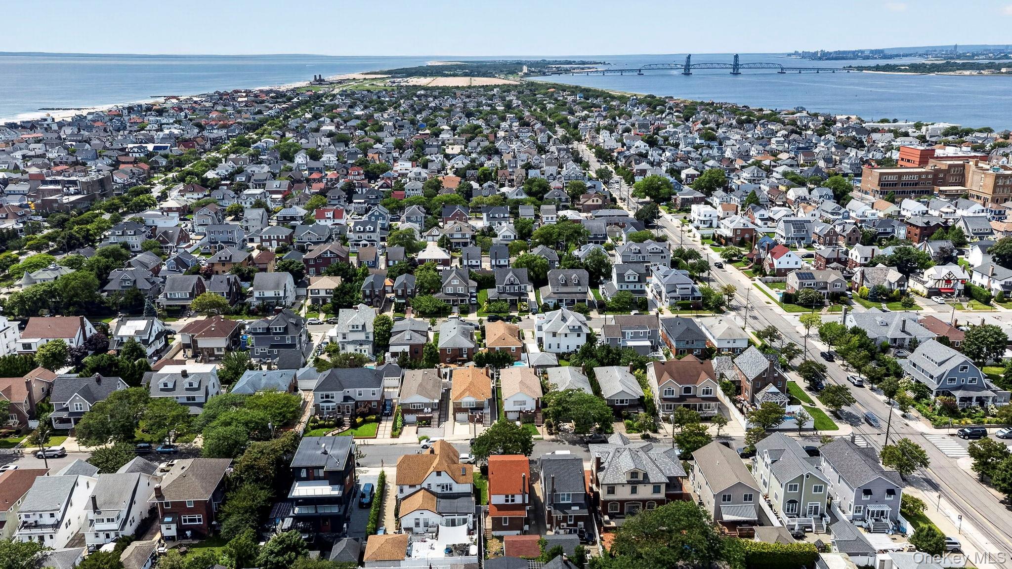 Single Family Beach 131st Street Queens, NY 11694, MLS-1022310-32