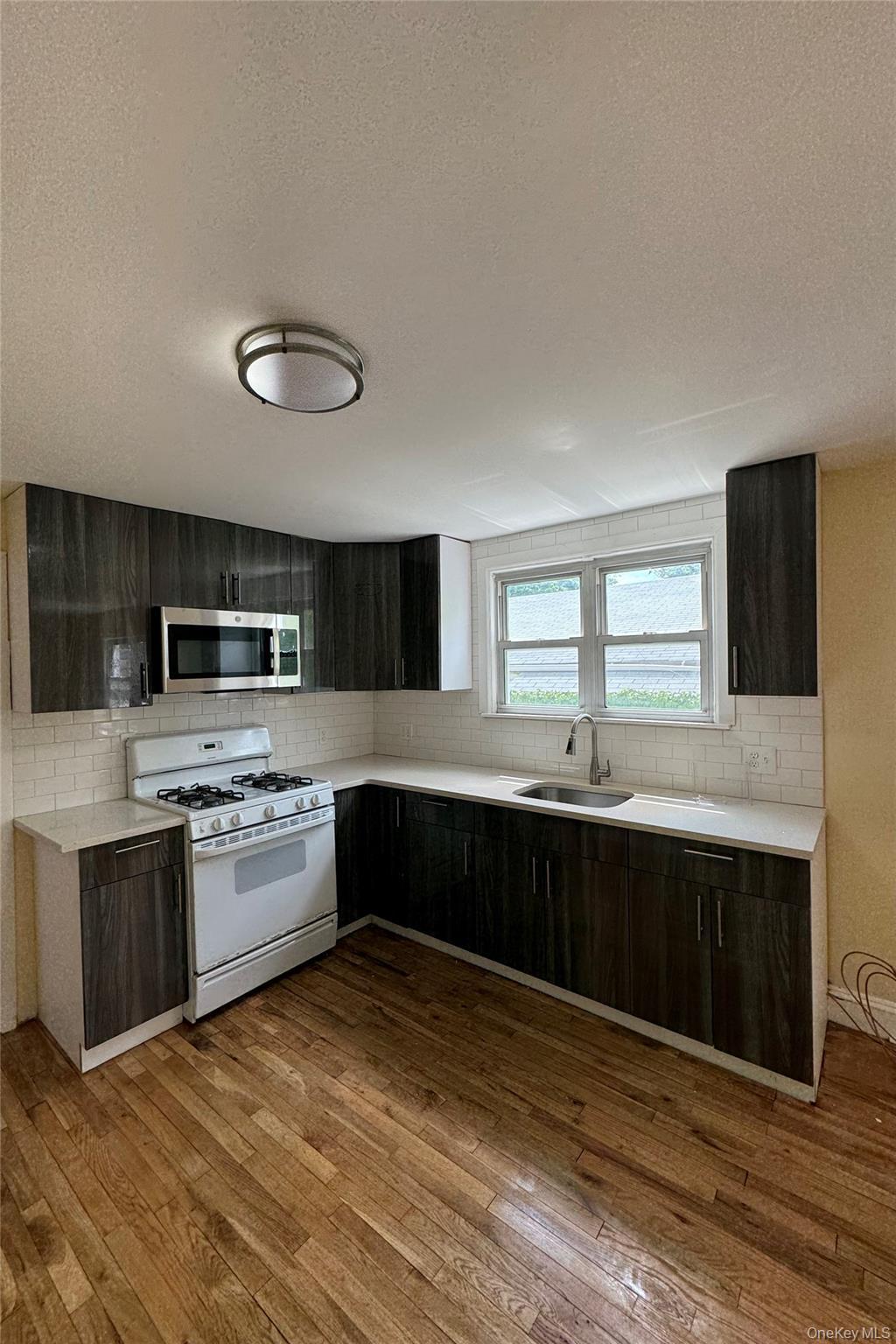 Single Family 46th Avenue Queens, NY 11361, MLS-1022324-2