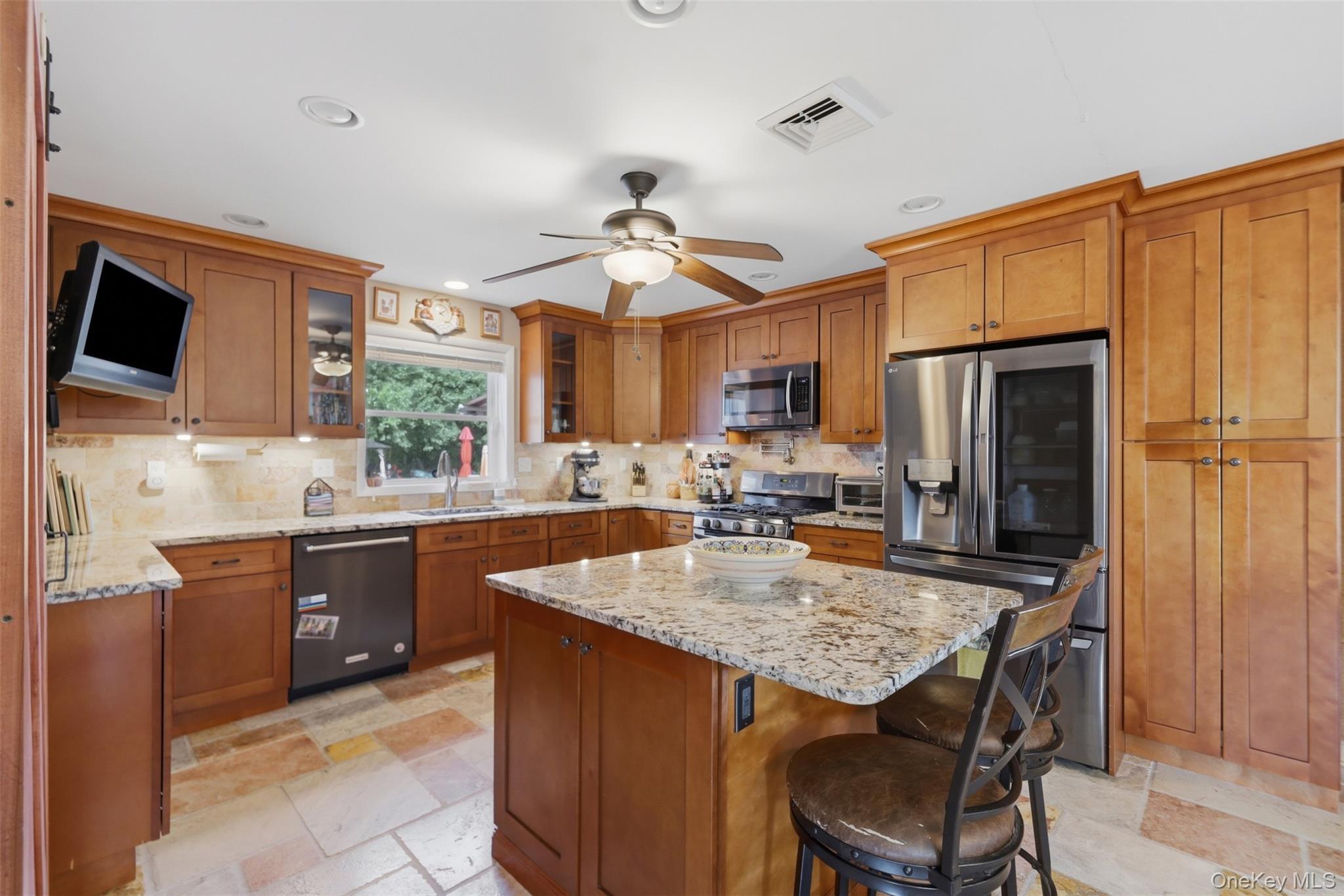 Single Family Hiko Place Dutchess County, NY 12524, MLS-1022326-12