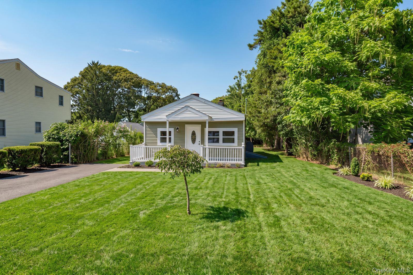 Single Family Sunset Avenue  Suffolk County, NY 11784, MLS-1022335-2